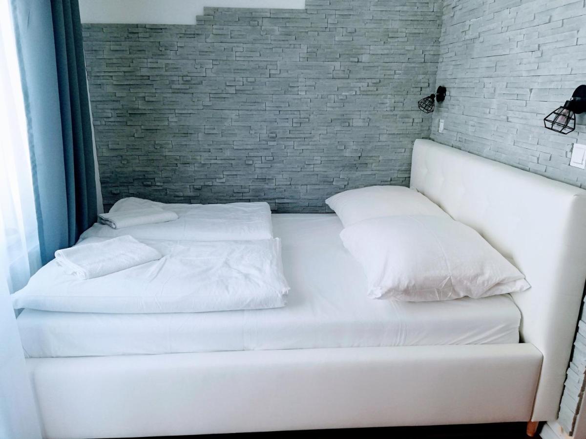 D.W. Julia Apartment วาดีสวาโวโว ภายนอก รูปภาพ