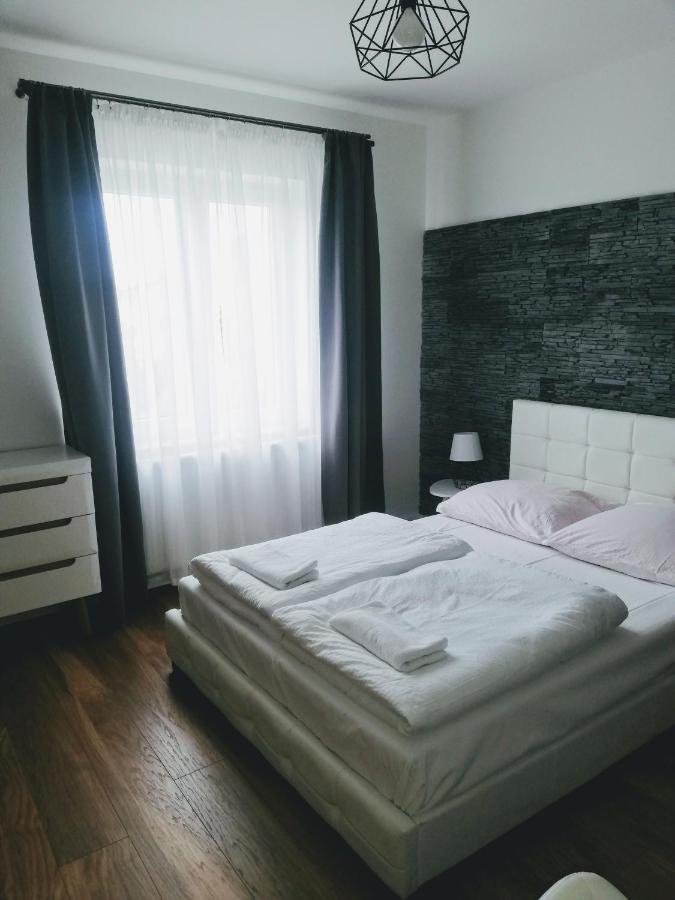 D.W. Julia Apartment วาดีสวาโวโว ภายนอก รูปภาพ